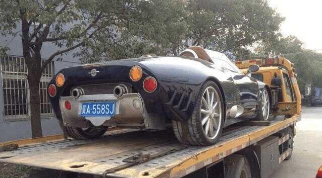 村子里来了辆超跑, 村民: 这破车要800万? 8万我都不愿意买