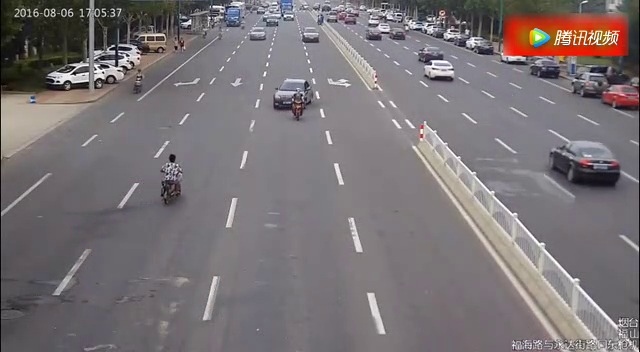 不守规矩的电动车，最终受到了惩罚