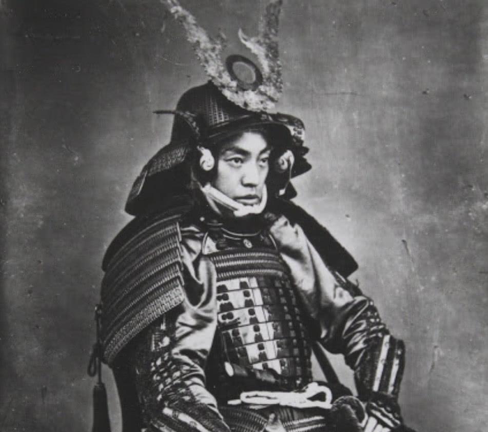 老照片:日本武士罕见照 个个不足一米五