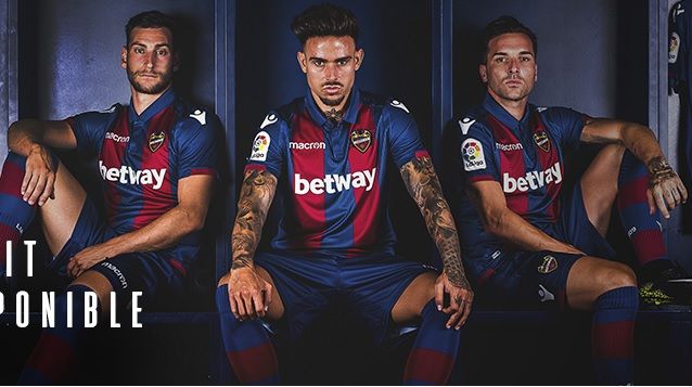 这球衣很SKR,18\/19赛季西甲20队球衣一览(上