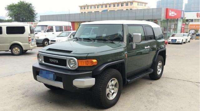 36万刚拿到手的车, 朋友说: 你就是个矮穷矬