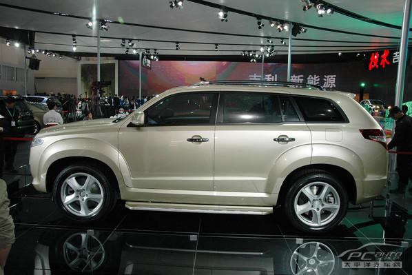 厉害了李书福，超大七座，配6缸四驱，不到25万，号称小普拉多