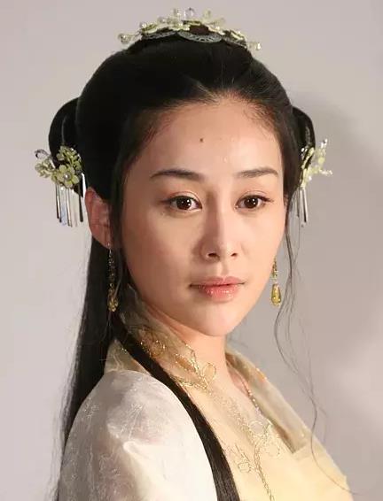 黄晓明前女友，三圣母，王子文，这3个女明星真不是同一个人吗？