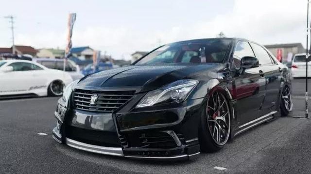 霸气侧漏的皇冠改装案例