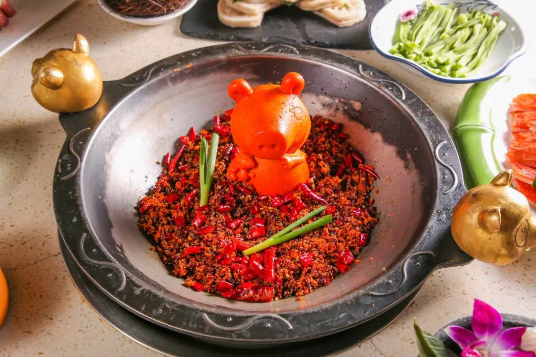 玩抖音还能当钱花?西安最社会的火锅店,征服