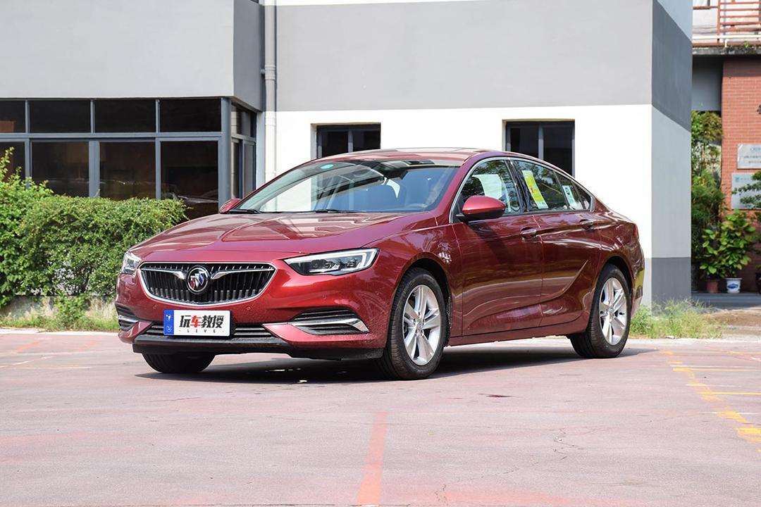 月花费1600，年轻人最爱的中型车上班族也养得起