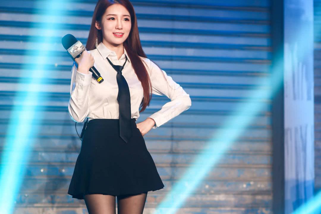 虎牙艾米图片_纵览新闻