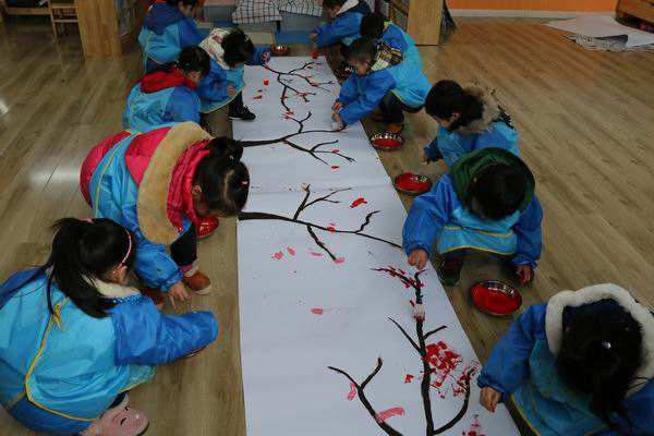 大班美术拓印画教案!