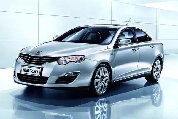 大气又舒适的3款家轿，但一看油耗真的买不得！