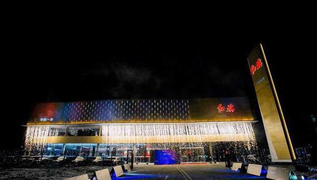 首台红旗H5终于到店, 外观豪气叫板BBA, 15万起谁还买雅阁迈腾?