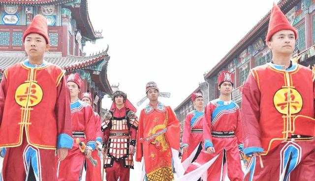 历史上奇葩的高考状元,第一位靠劲,第三位靠吃