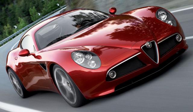 定位小众情人的阿尔法罗密欧，进军国内为什么6.5折清库存