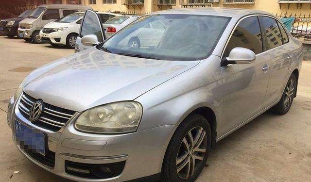 对比了10年前的老速腾, 你才明白大众现在减配到什么程度