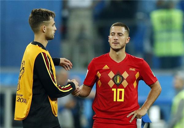 裁判保送法国进决赛?比利时门将炮轰裁判 阿扎