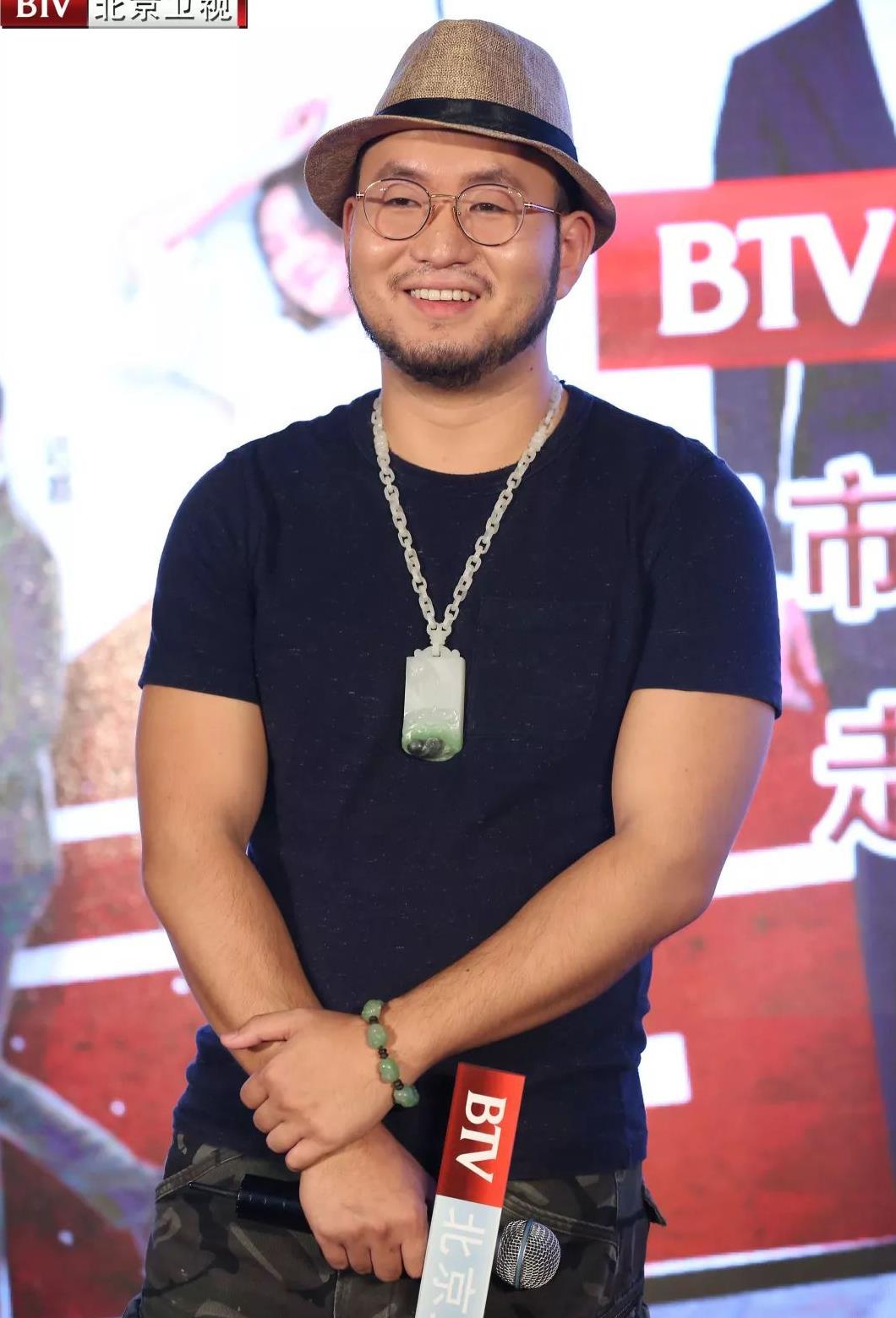 《合伙人》走进前门街道 林家川、迟嘉“现场飙歌”追忆年代经典