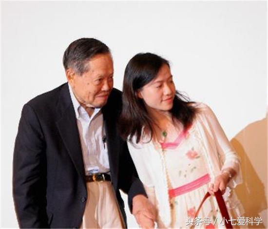 翁帆父亲翁云光：称女儿婚姻是“光荣的牺牲”，叫女婿“杨教授”
