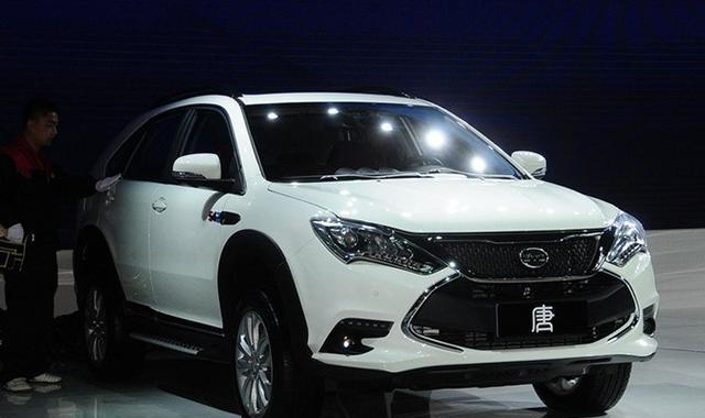 纯电续航100公里, 全景影像, 综耗2L, 但有点丑?