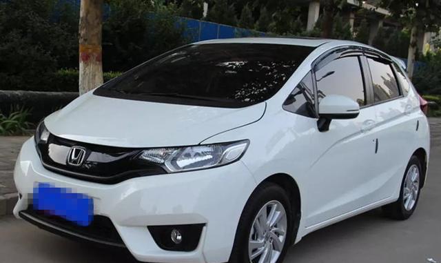 买菜过日子就得精打细算，这不，买发动机送的车！