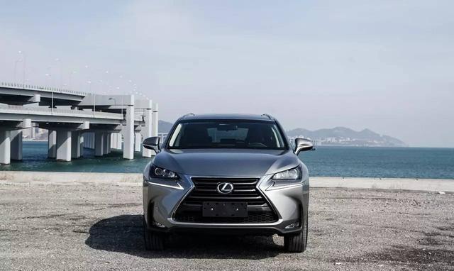 与RAV4差不多, 却卖着奥迪Q5价格, 这款豪华SUV真值得买吗?