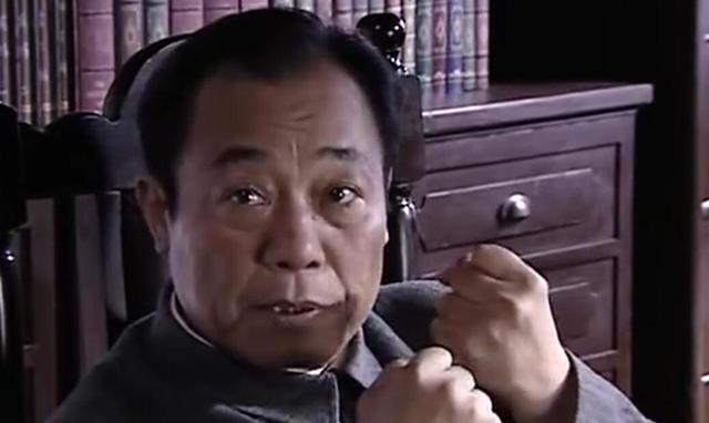 潜伏,你的单位里是不是也有个吴敬中式的上司