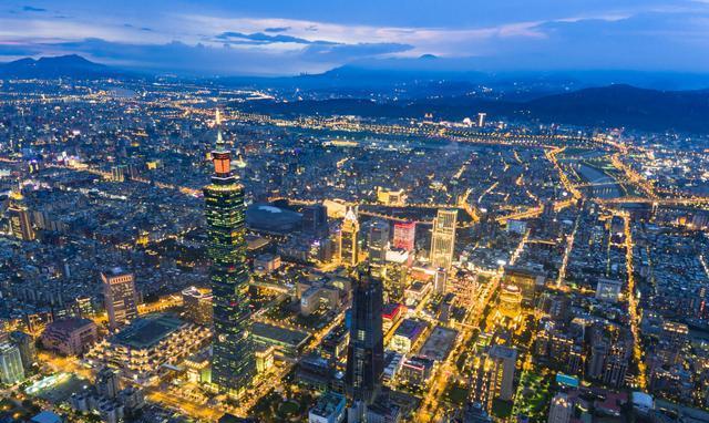 上海香港台北三地夜景对比, 你觉得哪个地方最