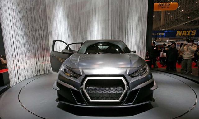 全车碳纤维采用 Mugen RC20GT的CivicType-R