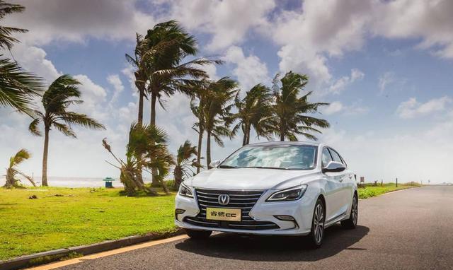 拒做油腻的青年男女, 长安睿骋CC构造会呼吸的用车体验!