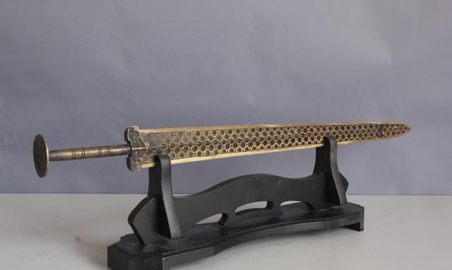 越王勾践剑图片