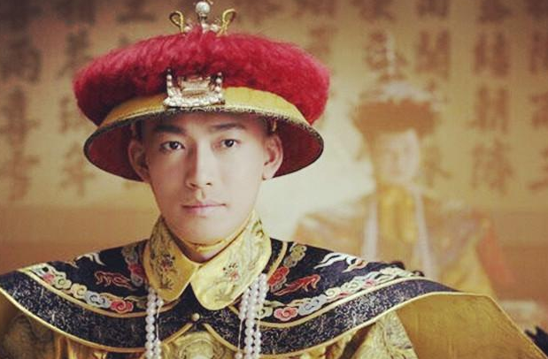 清朝几的个皇帝,第一个堪称野蛮,最后一个被过