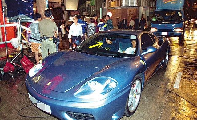 19岁开超跑，200多万的法拉利，为什么陈冠希只开10次就卖掉了