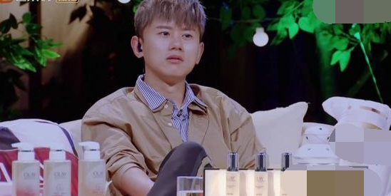 谢娜应采儿自爆曾遭遇娱乐圈潜规则,深夜老板