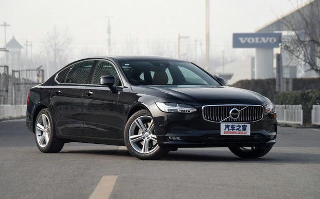 超长轴距，2.0T发动机百公里加速仅8秒，安全性能好的豪华车