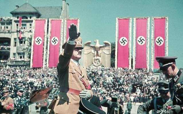 佛教万字符和希特勒图片