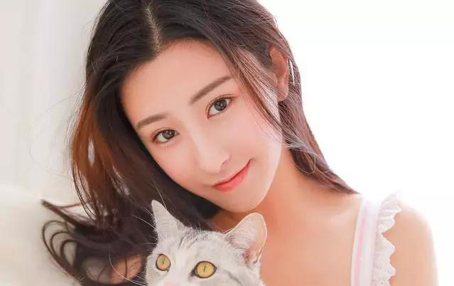 算命的说:这三种嘴型的人衣食丰足,富贵自来!