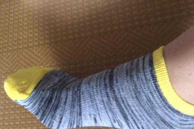 4岁男童走路一瘸一拐,老师查明真相当即做了一