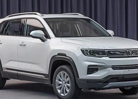 新款CS75真的是“辣眼睛”网友：这该不会不是亲生的吧