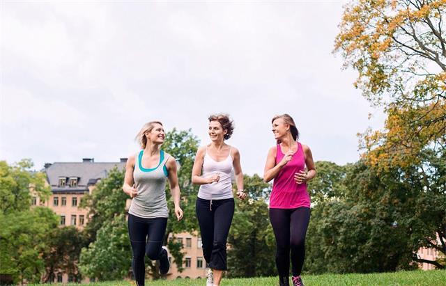 更年期出现胸闷心悸的症状,该怎么办?专家:5剂