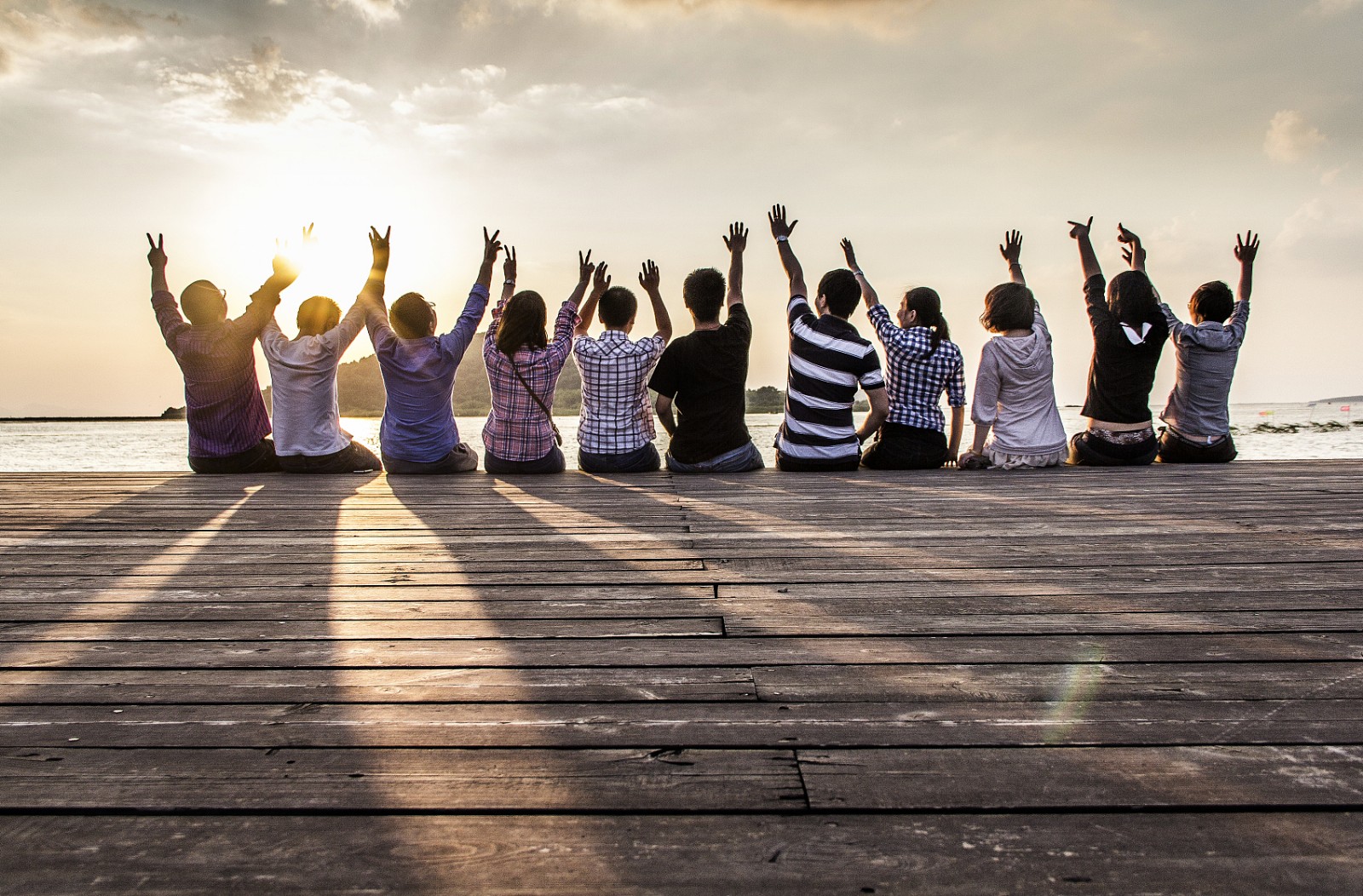 大学生想考警察,应该怎么做才行?