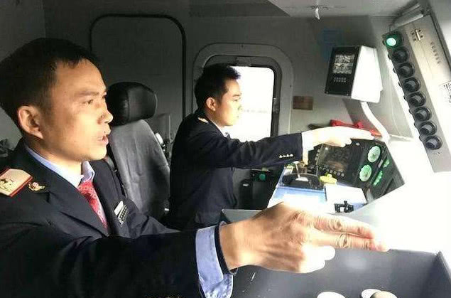 火车司机工作很稳定, 为什么每月还要接受两次心理