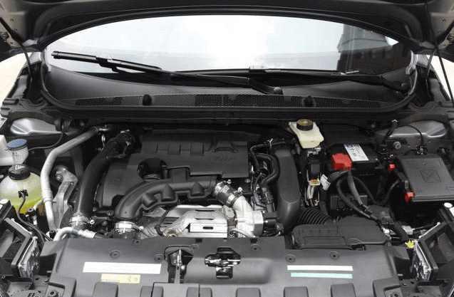 宝马发动机配爱信6AT, 售价不足10万, 为何销量惨淡?