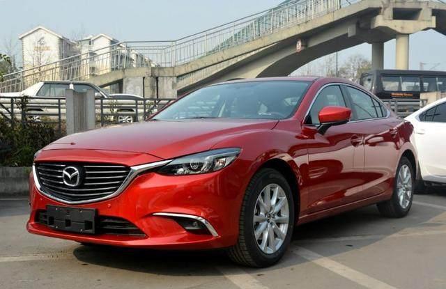 最美马自达驾到，不到20万，外观不输新凯美瑞，雅阁估计要唱凉凉