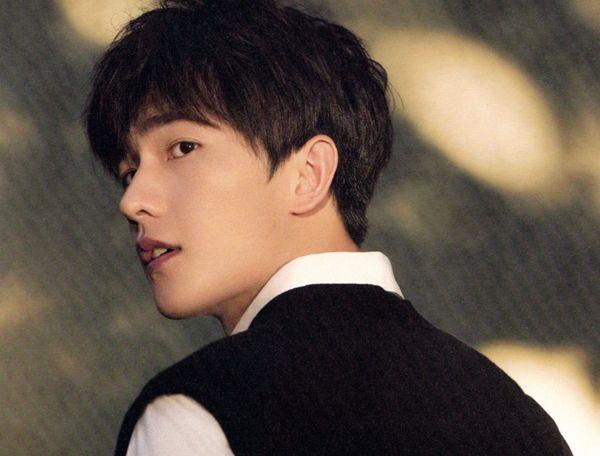 杨洋主演《全职高手》遭书粉大面积吐槽,剧组