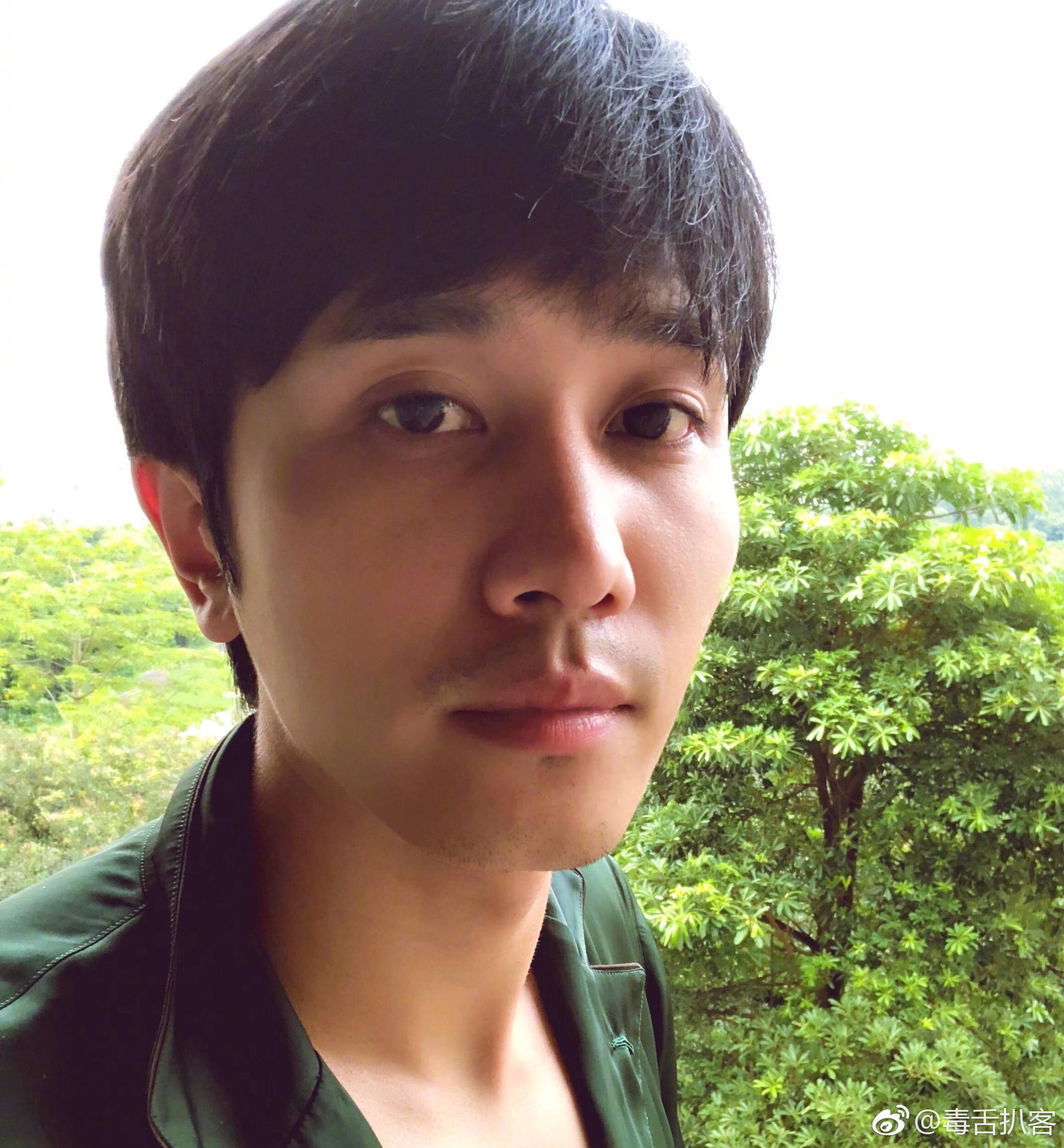 彭冠英 朱一龙 哈哈哈哈哈哈哈哈哈哈一投票就