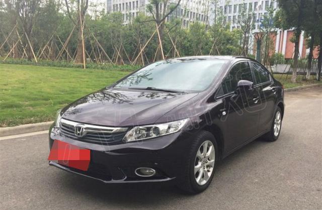 落地价17万, 现在仅7万, 这车外观依旧时尚, 居家代步首选!