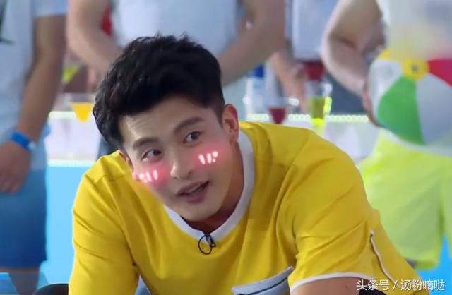 爱情公寓PK跑男孙艺洲综艺感超强 娄艺潇李金