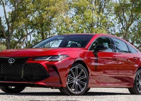 锐志的继任者，新车比宝马漂亮，2.5L配CVT，还要啥奥迪！