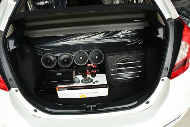 音你而感动 本田飞度改装德国零点 细节元素丰富入味