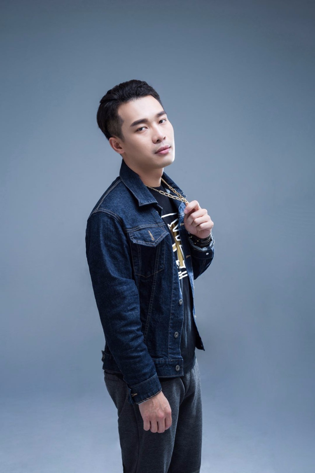 陆耀靖《抖抖Show》首发 DiscoFunk风格融合