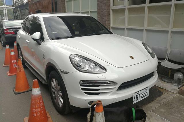 豪车都没天窗？解读台湾汽车市场的三大怪相！