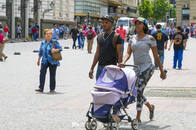 一个主体民族为混血种人的国家!